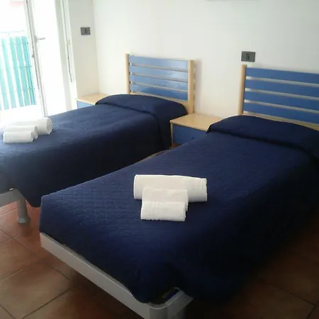 Vivere Astra 3* Triest